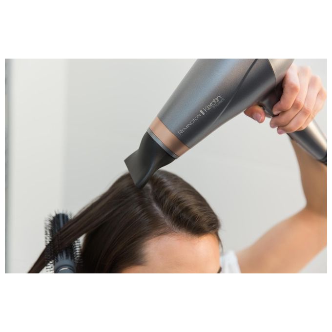 Remington Keratin Protect AC8820 – Asciugacapelli professionale 2200W con motore AC, 3 temperature e 2 velocita', colpo d’aria fredda, tecnologia cheratina-olio di mandorla, concentratore e diffusore inclusi, colore Bronzo-Grigio