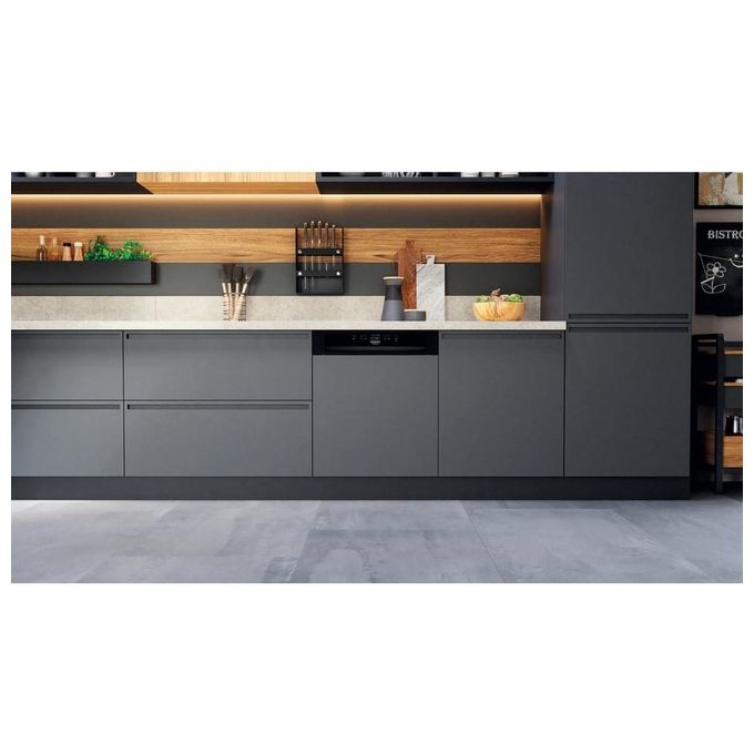 Hotpoint HB 4010 B Lavastoviglie da incasso a Scomparsa Parziale 13 Coperti Classe energetica F 5 programmi Cesti Flexiload 60 cm
