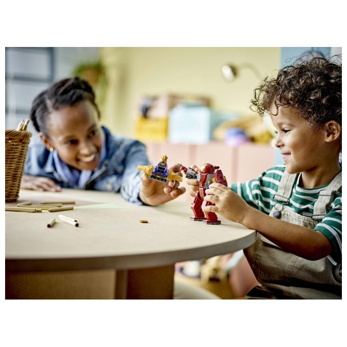 LEGO Marvel 76263 Iron Man Hulkbuster vs. Thanos, Gioco per Bambini 4+ Anni, Action Figure con Aereo Giocattolo e 2 Minifigure
