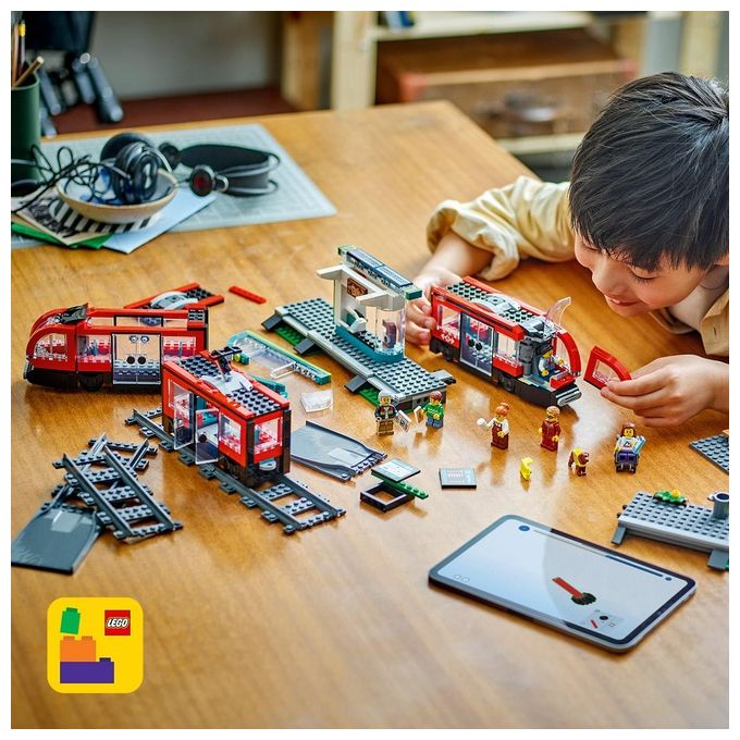 LEGO City Tram e Fermata del Tram