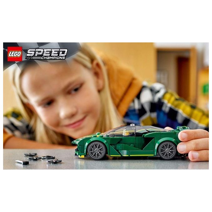 LEGO Speed Champions 76907 Lotus Evija, Macchina Giocattolo Da Corsa, Modello Replica Auto Sportiva, Set da Collezione