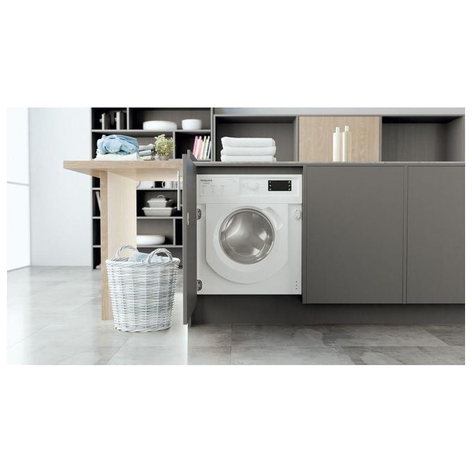 Hotpoint BI WMHG 71483 EU N Lavatrice da incasso Frontale 7 Kg 1400 rpm Classe D Motore Inverter 14 Programmi (81.5x59.5x54.5 cm) colore Bianco