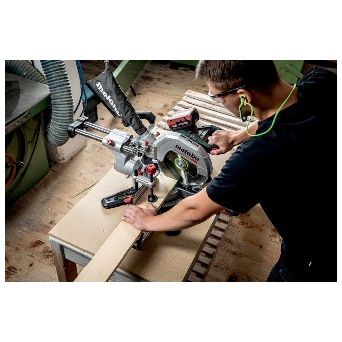Metabo KGS 18 LTX BL 254 Sega a Batteria