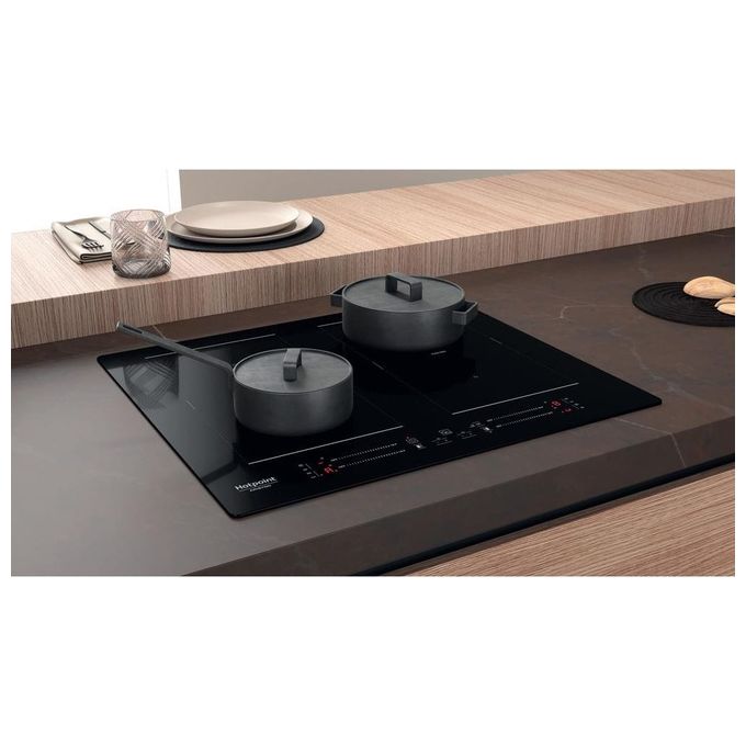 Hotpoint HS 5160C NE Piano Cottura a Induzione 4 Zone 18 Livelli di potenza Touch Control Zona Flexi Duo Blocco Comandi 60 cm Nero