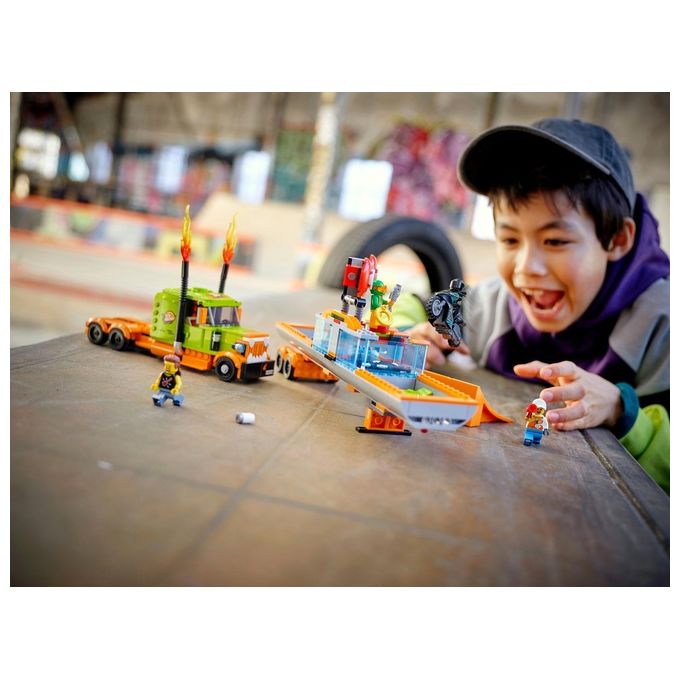 LEGO City Truck dello Stunt Show