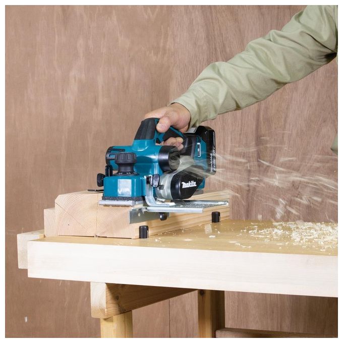 Makita Dkp181Rtj Pialla 82Mm Bl 18V