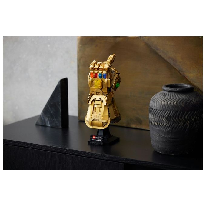 LEGO Super Heroes Marvel 76191 Guanto dell'Infinito di Thanos, Modello da Costruzione Avengers da Collezione, Set per Adulti
