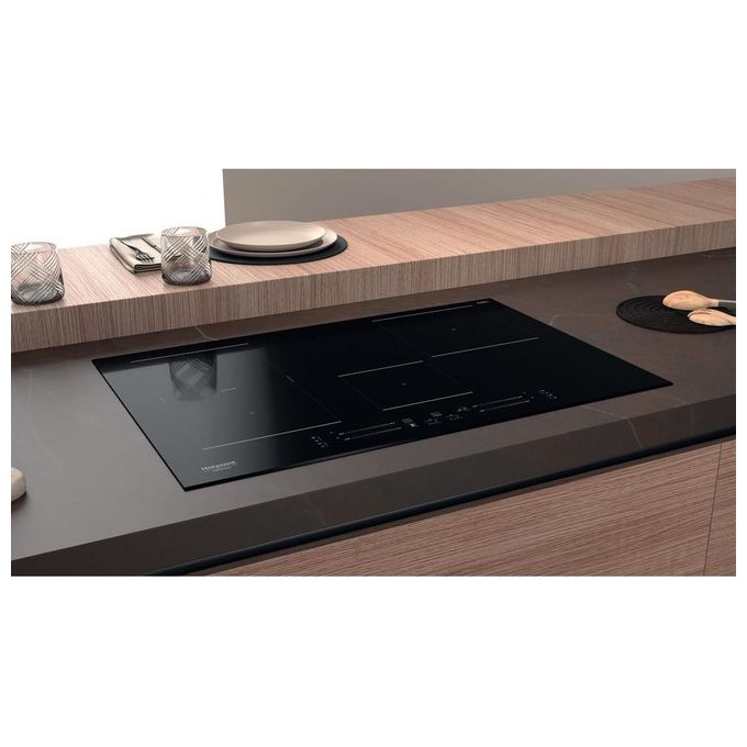 Hotpoint HS 3377C BF Piano Cottura ad Induzione 4 Zone Adattatore di Potenza Zona Flexi Duo 18 Livelli di Potenza Blocco Comandi 70 cm Nero