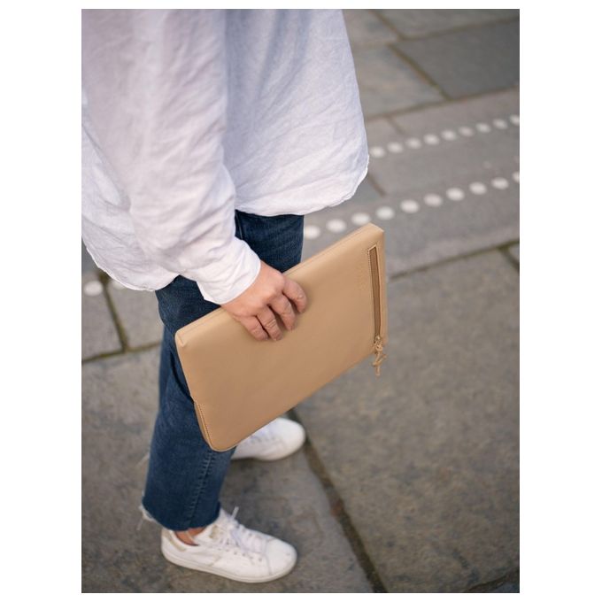 Golla Custodia Notebook 601660 Sleeve Coffee Protettiva ed Elegante per la Massima Sicurezza del tuo Dispositivo