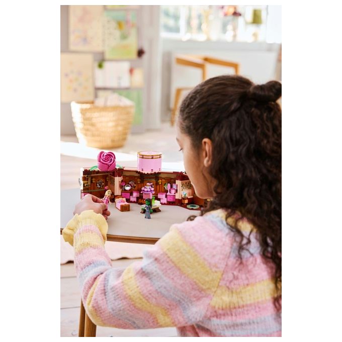 LEGO Wicked 75683 - Dormitorio di Glinda and Elphaba, Set da 740 pezzi con Minidoll Day and Night, Accessori, Valigetta Decorativa, Eta' 8+