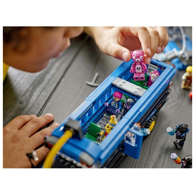 Lego 77073 Fortnite Bus della Battaglia Set da Costruzione 954 pezzi con 9 Minifigure eta' 10+