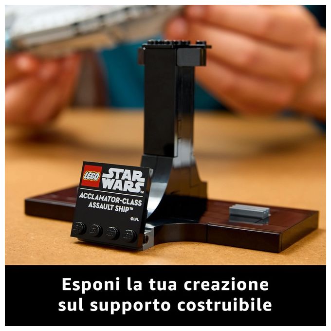 LEGO Star Wars 75404 Nave d'Assalto Classe Acclamator, Modellino da Costruire di Astronave da Collezione con Supporto, Idea Regalo di Compleanno per Adulti, Uomo, Donna e Fan dell'Attacco dei Cloni