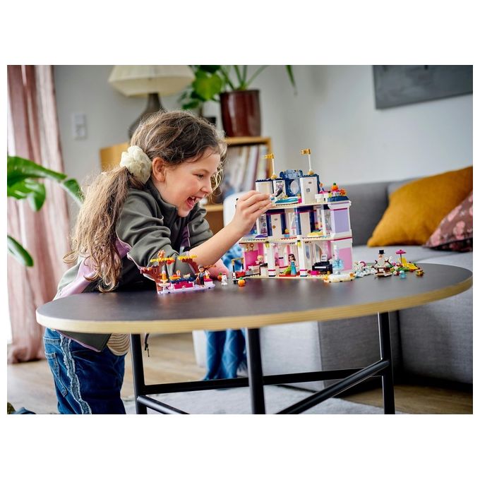 LEGO Friends Grand Hotel di Heartlake City