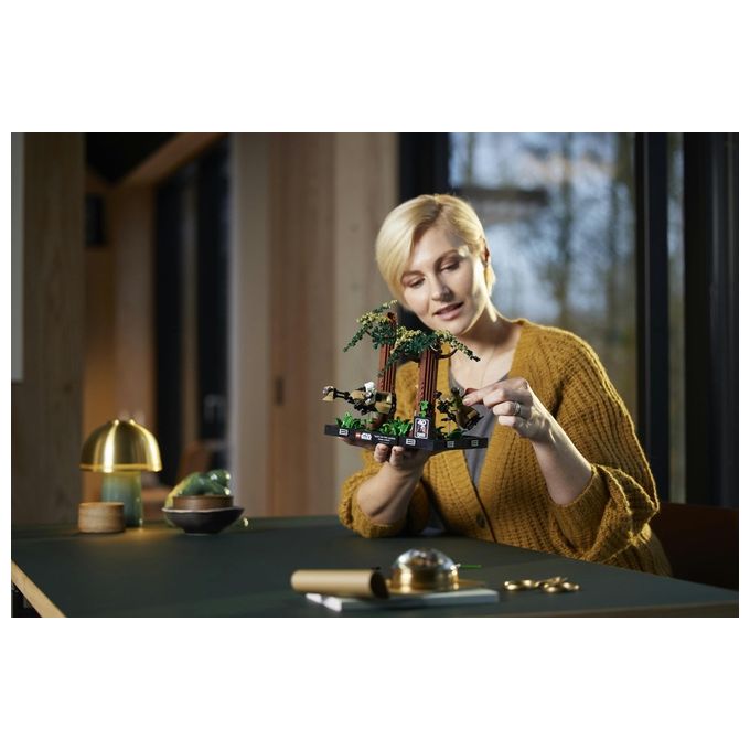 LEGO Star Wars 75353 Diorama Inseguimento con lo Speeder su Endor con Luke Skywalker e Principessa Leia, Il Ritorno dello Jedi