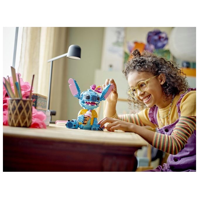 LEGO Disney 43249 Stitch, Gioco per Bambini 9+, Personaggio da Costruire con Parti Mobili, Idea Regalo Divertente dal Film