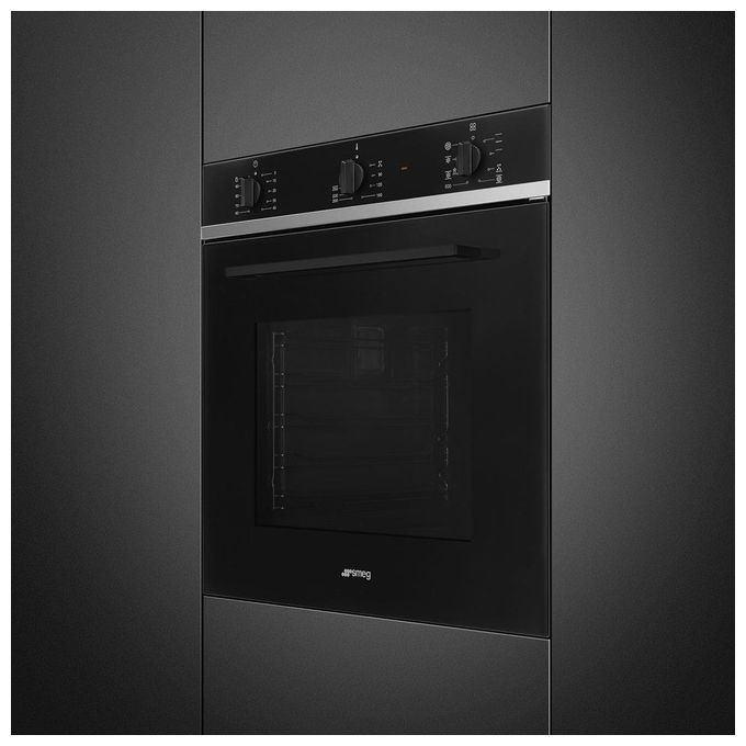 Smeg SF64M3TB Forno da Incasso Multifunzione Elettrico Termoventilato 70 litri Nero Sistema di pulizia Vapor Clean Classe A