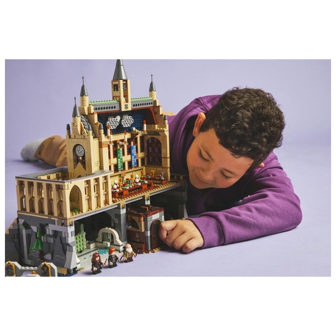 LEGO Harry Potter Castello di Hogwarts: Lezione di Incantesimi con 3 Minifigure da Collezione tra cui Hermione Granger e Ron Weasley con Funzione di levitazione Giochi per Bambini e Bambini da 8 Anni