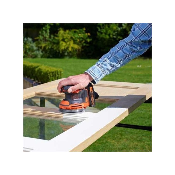 Black+Decker Levigatrice Rotorbitale Palmare con Batteria Litio 18v 1,5 ah con Sacchetto Raccoglipolvere