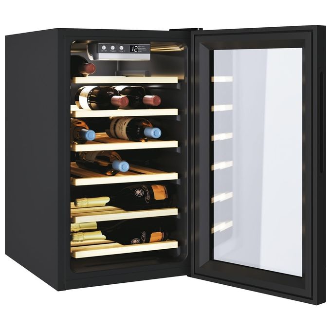 Candy CWCEL 210 DiVino Cantinetta Vino 21 Bottiglie Classe energetica G 7 ripiani cromati 70 cm Nero