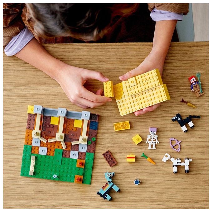 LEGO Minecraft la Scuderia