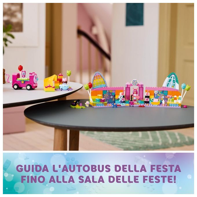 LEGO 10797 La Stanza della Festa di Gabby Set di Costruzione con 4 Personaggi e 252 Pezzi colore Multicolore