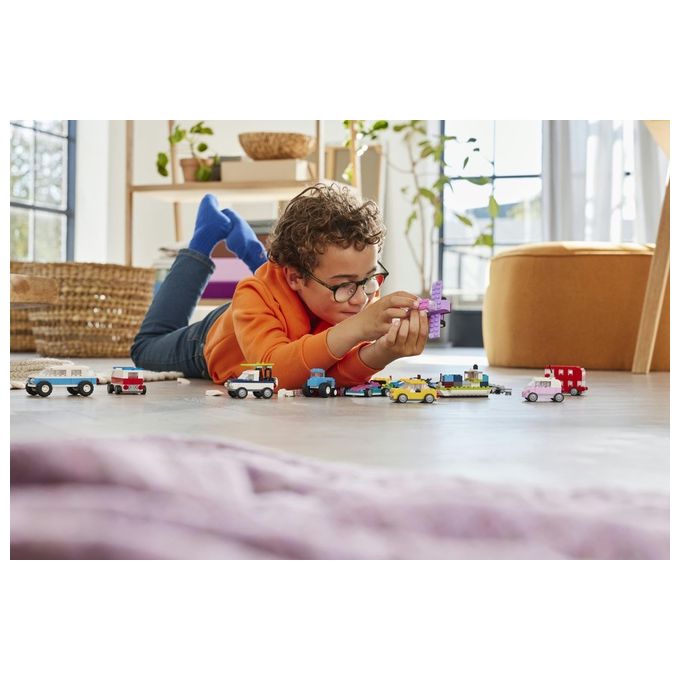 LEGO Classic 11036 Veicoli Creativi, Modellini di Auto in Mattoncini, Macchine Giocattolo per Bambini e Bambine 5+ Anni