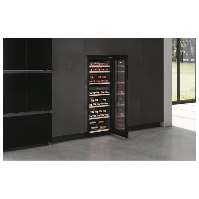 Haier Wine Bank 50 Serie 7 HWS77GDAU1 Cantinetta Vino con Compressore Libera Installazione Nero 77 Bottiglie