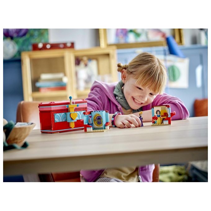 LEGO Disney Portagioie di Biancaneve Giocattolo Principesse da Costruire Giochi per Bambine e Bambini da 6 Anni con Mini Bamboline Accessori e un Braccialetto Personalizzabile Idea Regalo 43276