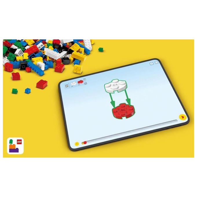LEGO Classic 11034 Animali Domestici Creativi, Giocattolo per Bambini di 5+ Anni per Costruire Cane, Gatto e Altri Animali