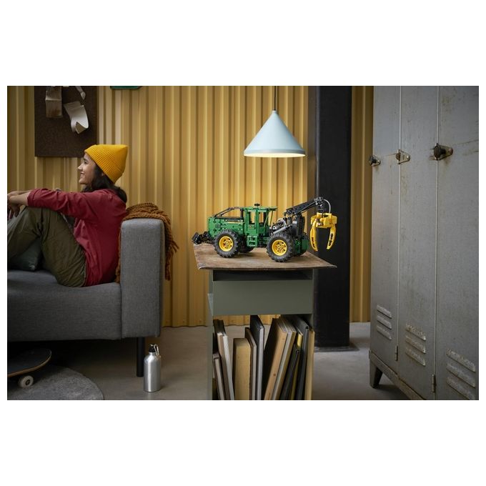 LEGO Technic 42157 Trattore John Deere 948L-II, Modellino da Costruire di Veicolo Giocattolo con Funzioni Pneumatiche e 4WD