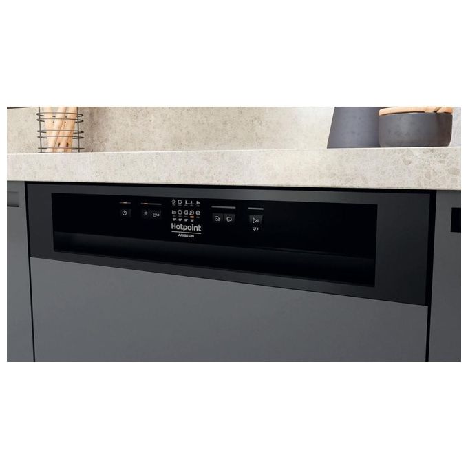 Hotpoint HB 4010 B Lavastoviglie da incasso a Scomparsa Parziale 13 Coperti Classe energetica F 5 programmi Cesti Flexiload 60 cm