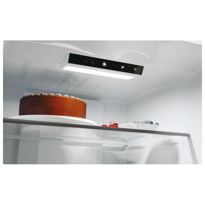 [ComeNuovo] Candy CNCQ2T618EB Frigorifero Combinato Capacita' 355 Litri Classe energetica E Raffreddamento No Frost colore Nero