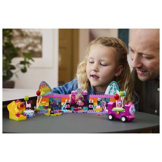 LEGO 10797 La Stanza della Festa di Gabby Set di Costruzione con 4 Personaggi e 252 Pezzi colore Multicolore
