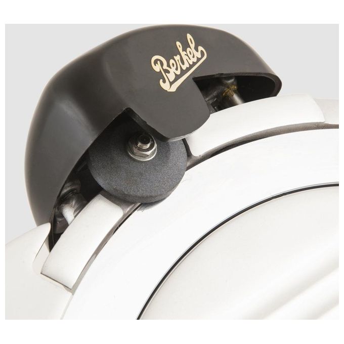 Berkel Red Line RL 250 – Affettatrice 250 mm, potenza 190 W, spessore regolabile 0–14 mm, lama in acciaio cromato, struttura in alluminio pressofuso, sistema di sicurezza Berkel, design iconico, colore Rosso