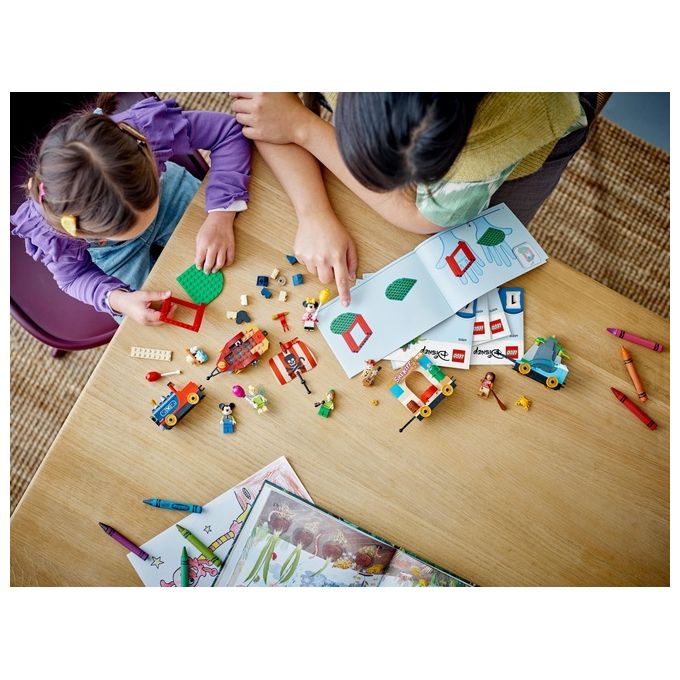 LEGO Disney 43212 Treno delle Celebrazioni Disney 100° Anniversario con Carri Giocattolo e Figure di Topolino e Minnie