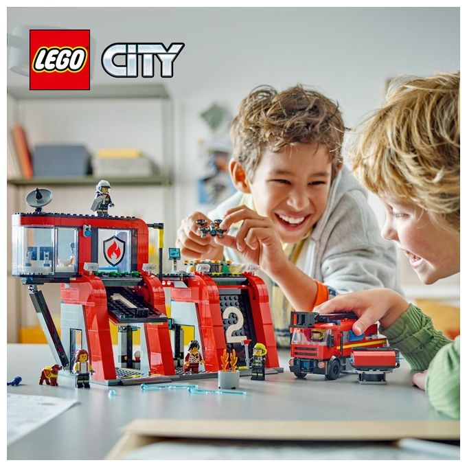 LEGO City 60414 Caserma dei Pompieri e Autopompa con Camion Giocattolo, 6 Minifigure, Cane e Accessori, Gioco per Bambini 6+