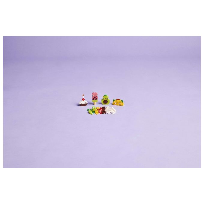 LEGO Classic Alimenti Creativi Piccolo Set di Giochi di Fantasia per Bambini e Bambine da 4 Anni in su con Cibo Giocattolo in Plastica da Costruire e Ricostruire in Altre Forme Idea Regalo 11039