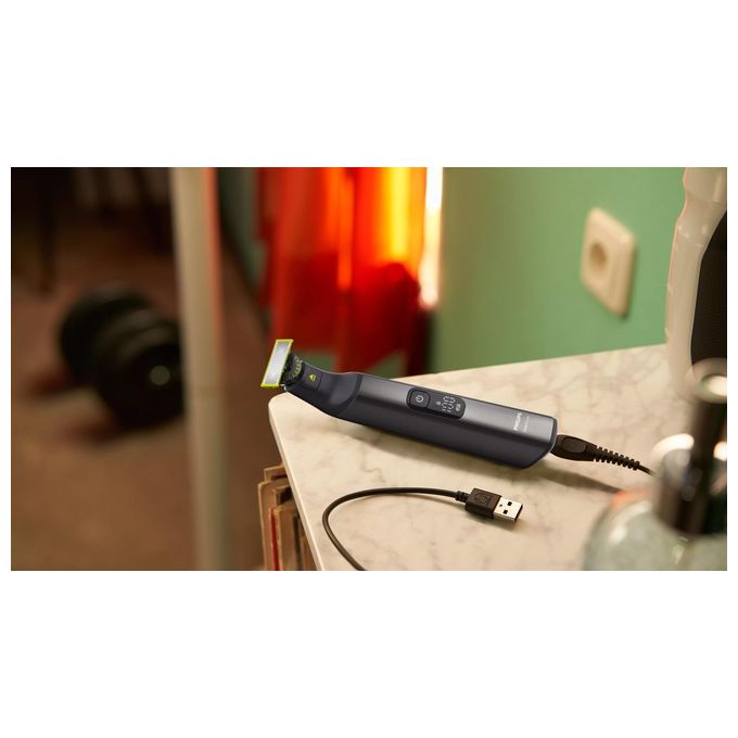 Philips QP6652 OneBlade Pro 360 Regolabarba Face Body uso Bagnato e Secco 20 livelli autonomia 120 min colore Cromo