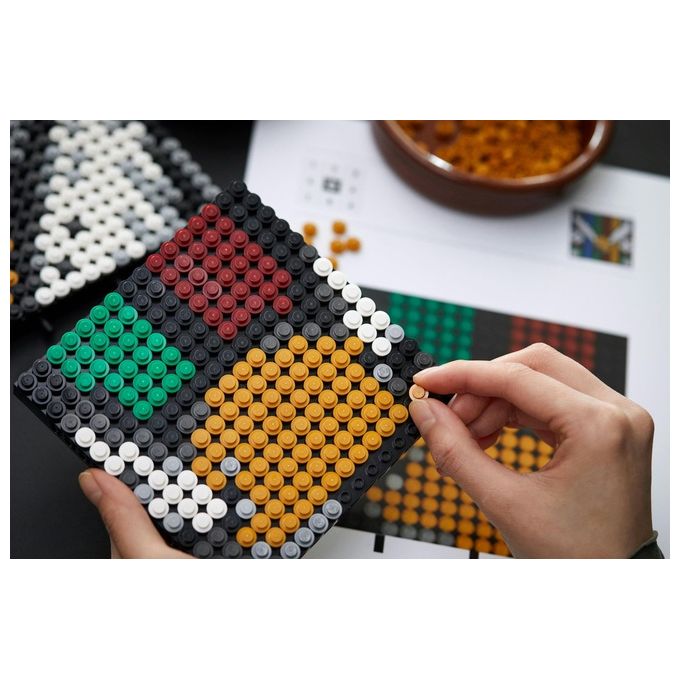 LEGO Art Harry Potter Hogwarts Crests