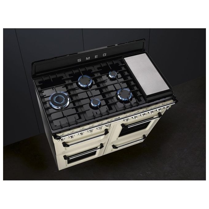 Smeg TR4110P1 Cucina a Gas con Forno Elettrico Multifunzione Termoventilato + Ventilato Estetica Victoria 7 Fuochi Griglie in Ghisa Classe energetica A Vapor Clean 110x60 cm Panna