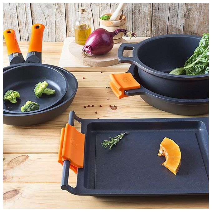 Casseruola bassa antiaderente per induzione con coperchio e 2 maniglie in silicone Diametro 36
