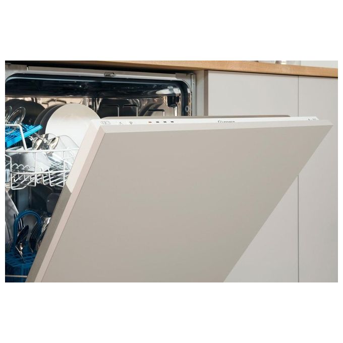 Indesit DIE 2B19A Lavastoviglie da Incasso a Scomparsa Totale 14 Coperti Classe Energetica F (A+) 4 Programmi 60 cm