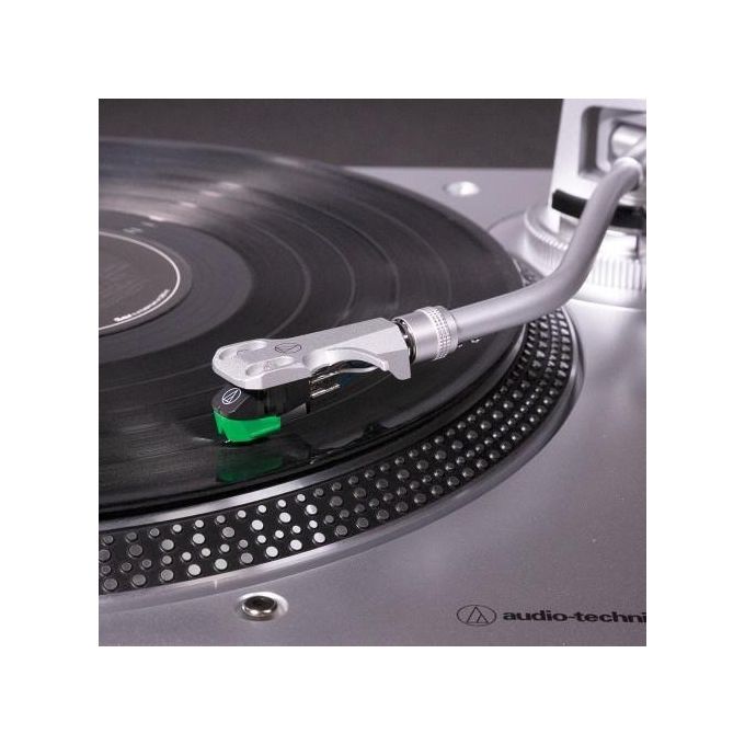 Audio-Technica AT-LP120XUSBSV Giradischi a Trazione Diretta USB 33 45 78 rpm Preamplificatore Phono Integrato Testina AT-VM95E colore Argento
