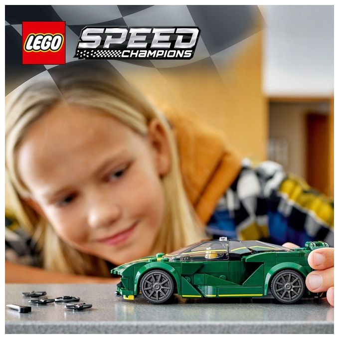 LEGO Speed Champions 76907 Lotus Evija, Macchina Giocattolo Da Corsa, Modello Replica Auto Sportiva, Set da Collezione