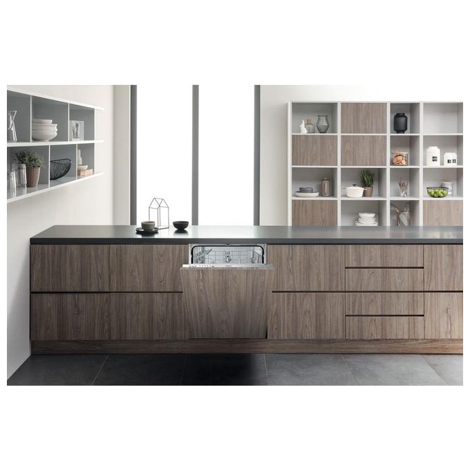 Hotpoint HI 3010 Lavastoviglie da incasso a Scomparsa Totale 13 Coperti Classe energetica F 5 programmi 60 cm Argento