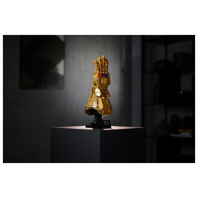 LEGO Super Heroes Marvel 76191 Guanto dell'Infinito di Thanos, Modello da Costruzione Avengers da Collezione, Set per Adulti