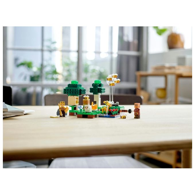 LEGO Minecraft La Fattoria delle Api