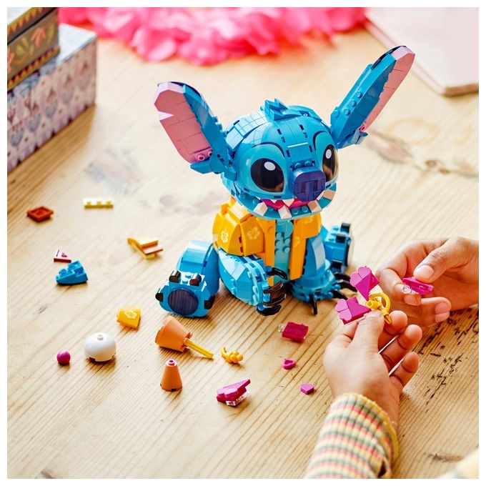 LEGO Disney 43249 Stitch, Gioco per Bambini 9+, Personaggio da Costruire con Parti Mobili, Idea Regalo Divertente dal Film