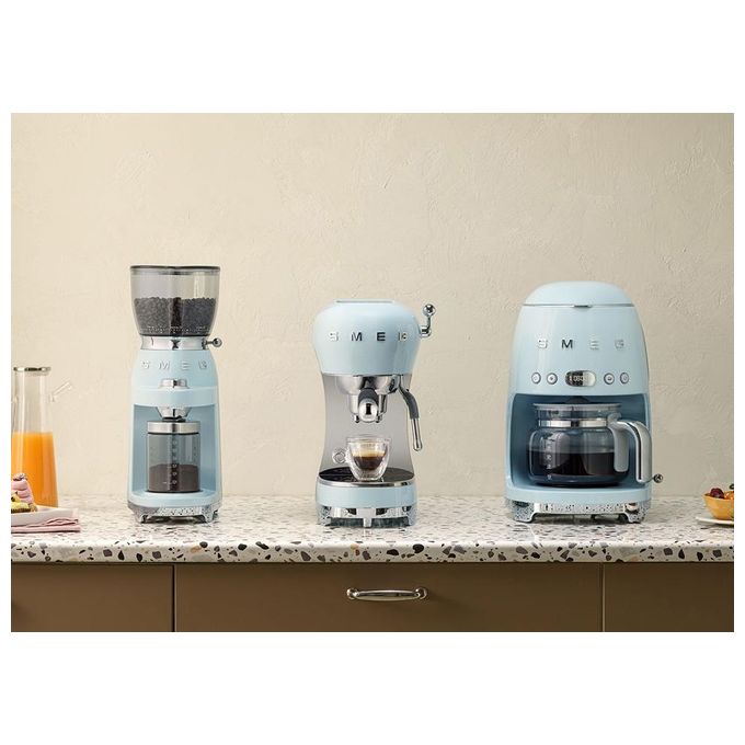 Smeg DCF02PBEU Macchina da Caffe' con Filtro Programmabile 10 Tazze 1050W Azzurro