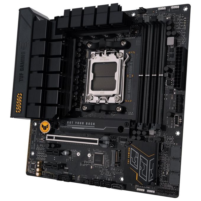 ASUS TUF GAMING B650M-E WIFI Scheda madre AMD mATX 82 DrMOS DDR5 PCIe 5.0 2 slot M.2 Wi-Fi 6 Ethernet Realtek 2.5Gb 2 DisplayPort HDMI USB Type-C Cancellazione del rumore AI e Aura Sync